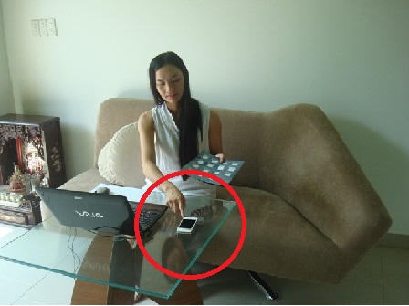 Mạo nhân viên tiếp thị trộm iphone 5 trước mặt “khổ chủ“?